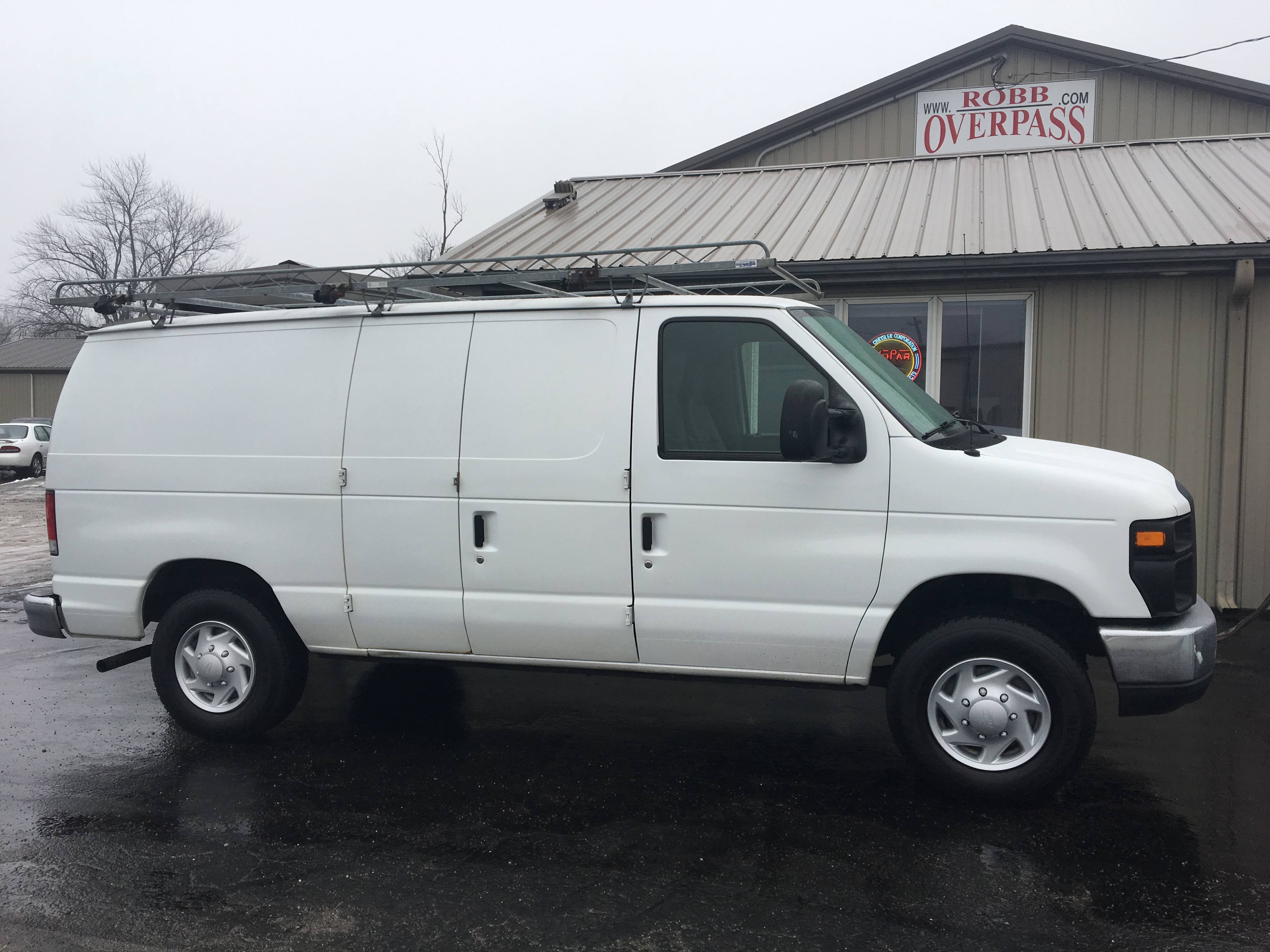Ford e 250