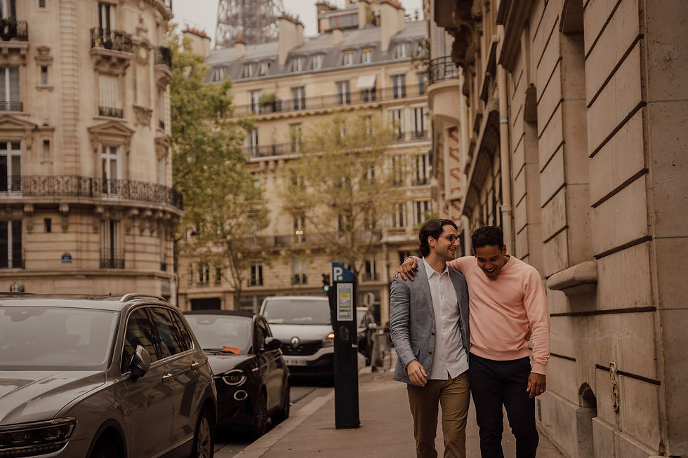 lgbt-friendly-photographers-near-me-couple-walking-in-parisien-street