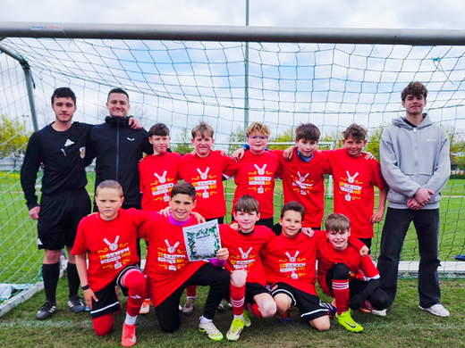 Erfolgreiche Fußballtage: Drei Stadt-Titel für unsere Schule