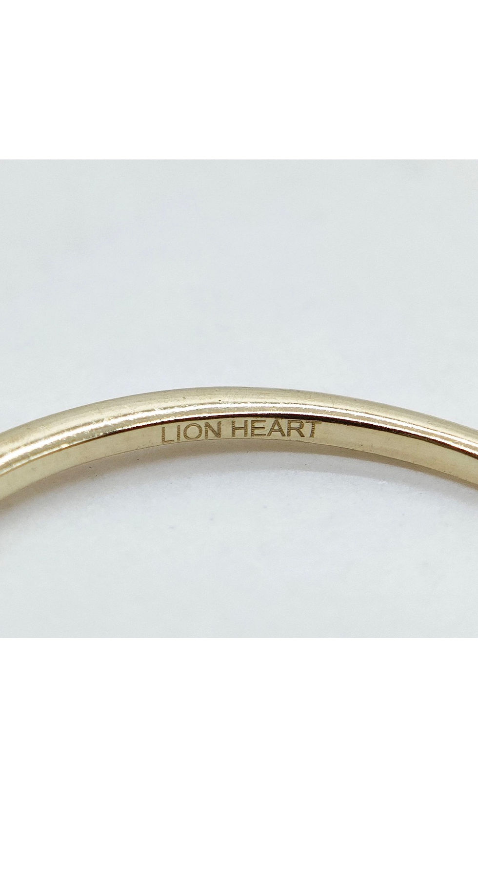 Thumbnail: Lion Heart 10K Gold Diamond Band Ring