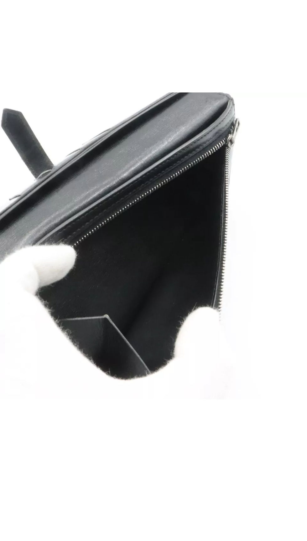 Thumbnail: Hermes Bearn Wallet in Black Calfskin