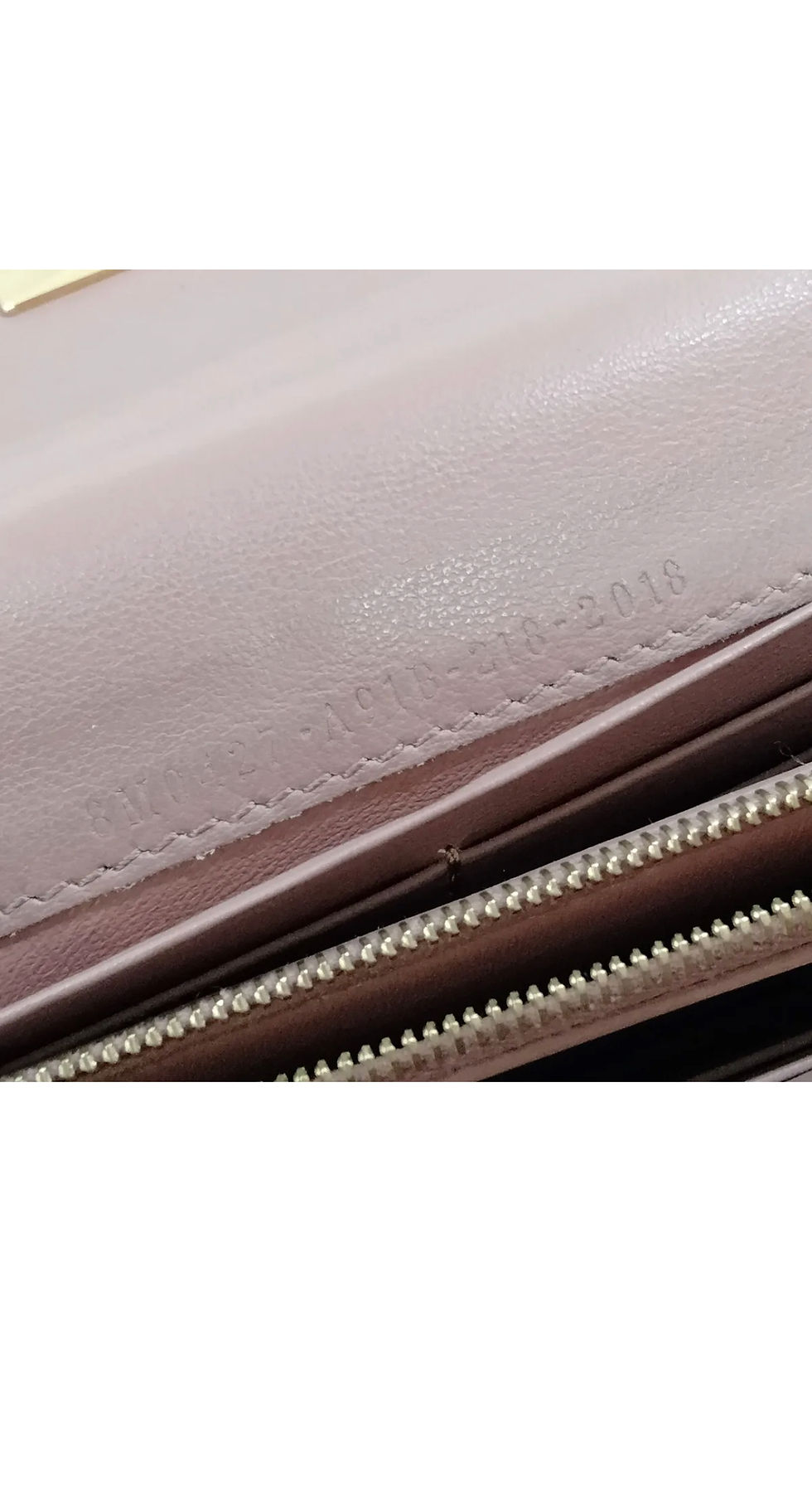 Thumbnail: Fendi Pink Leather Peekaboo Wallet (Mauve)