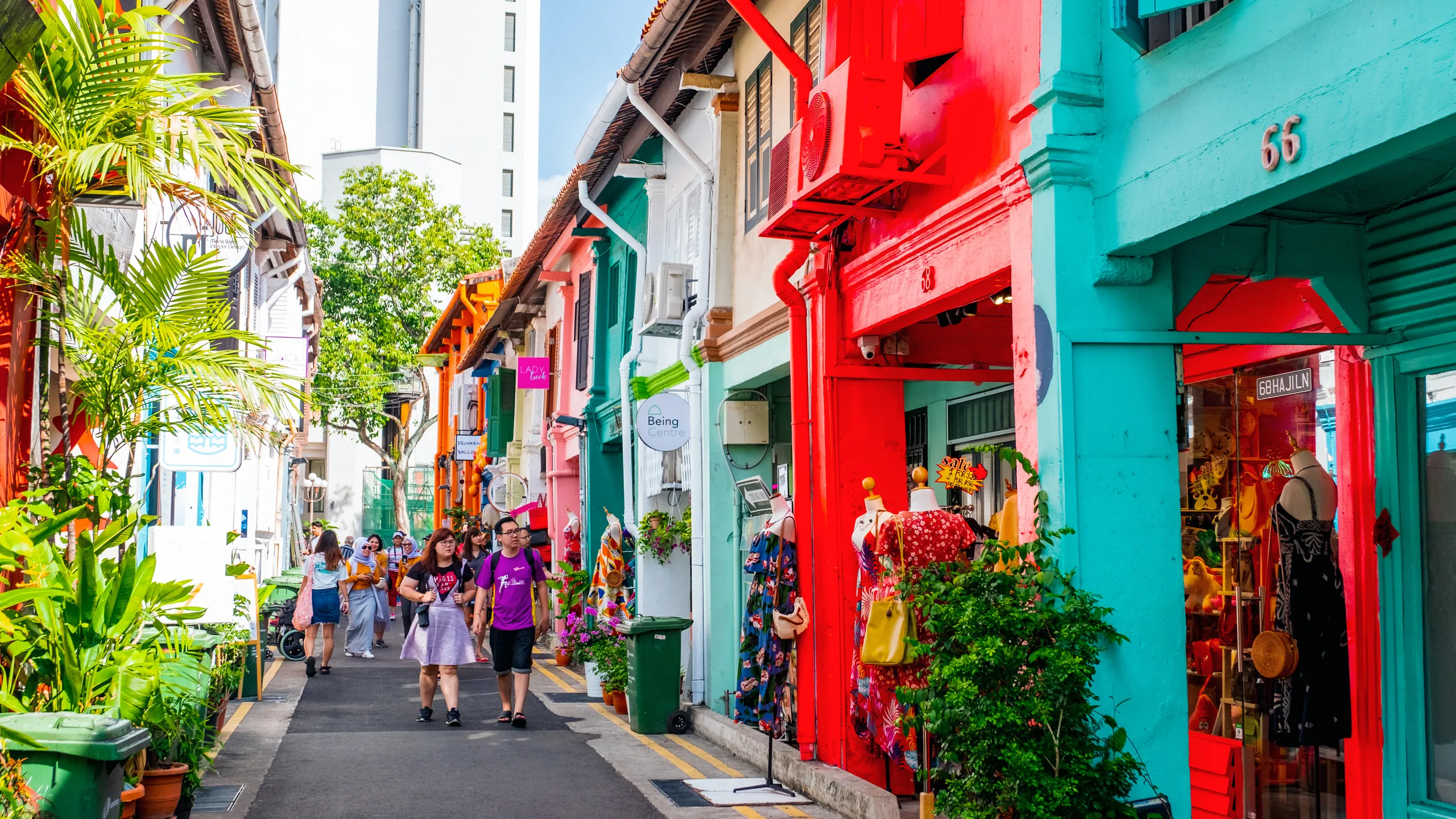 00-singapore-kampongglam-2019-GettyImages-1145769125.jpg.webp