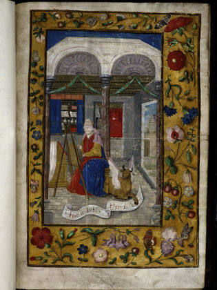 Etagères du scribe fermées par un rideau