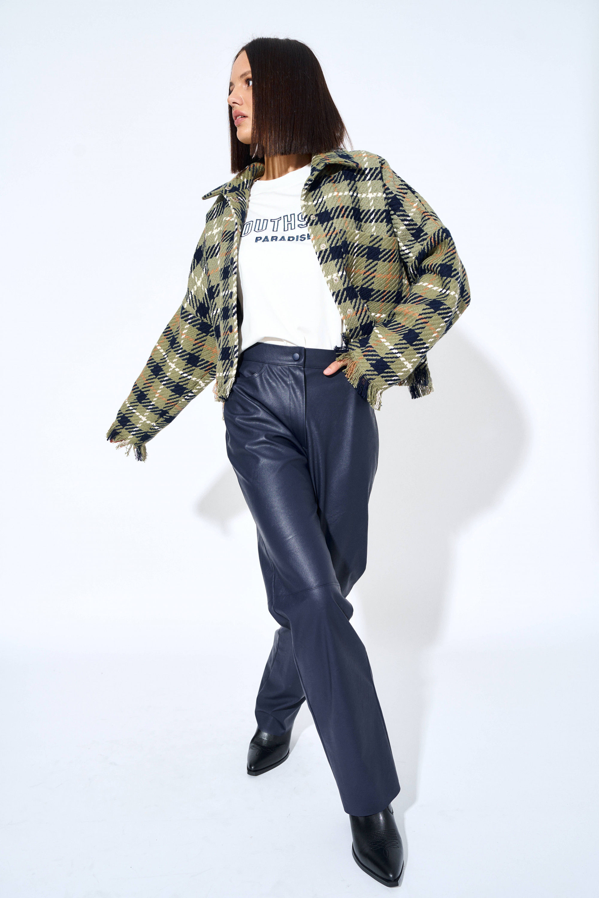 Брюки из экокожи прямые