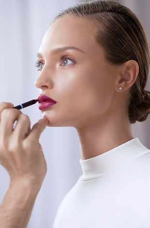 Modèle Application Rouge à lèvres