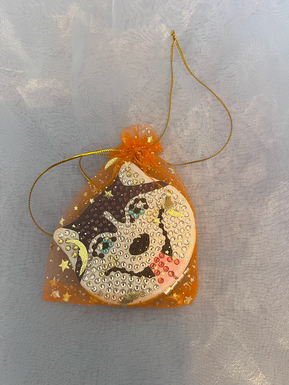 Thumbnail: Happy Husky handmirror