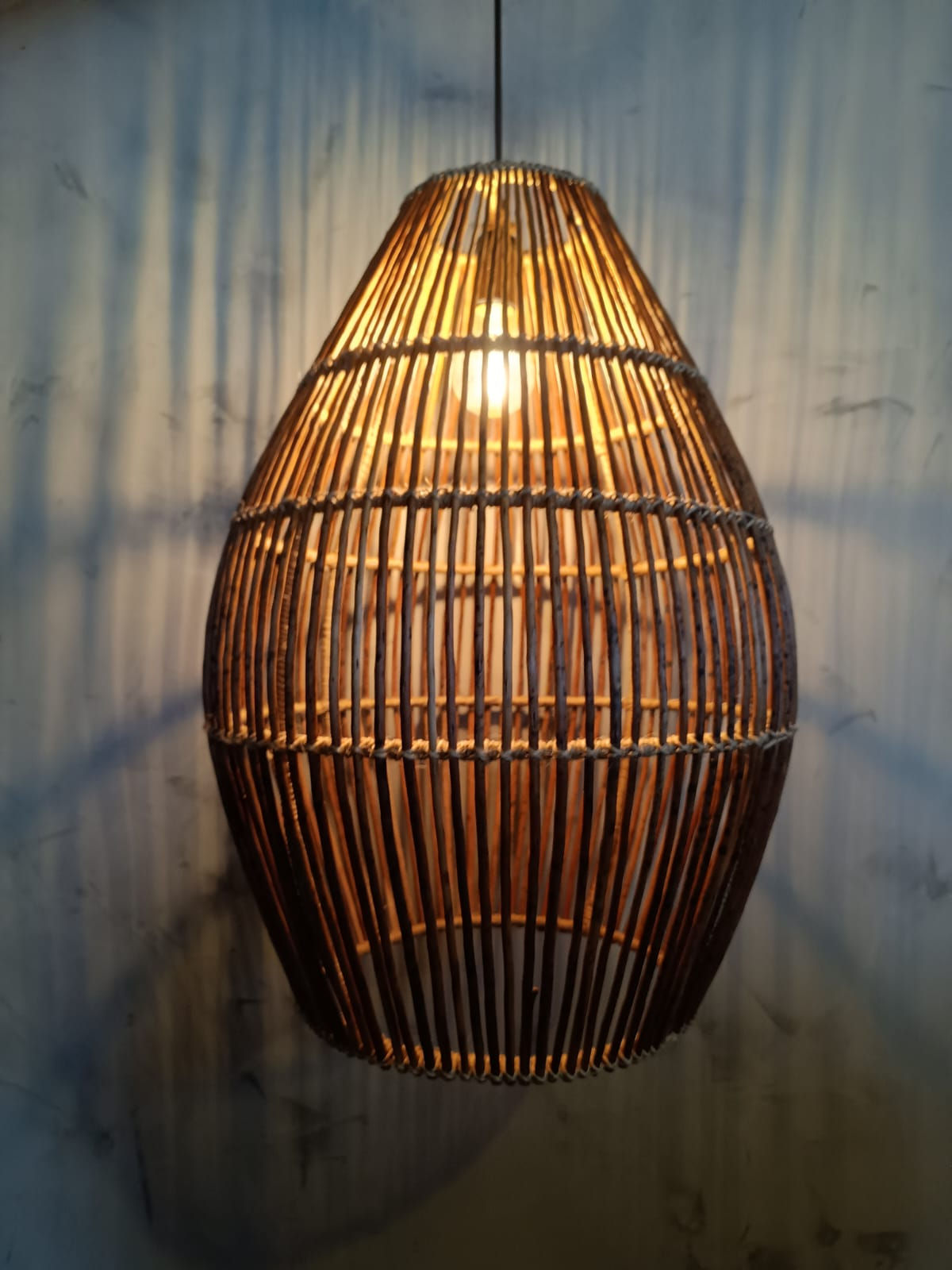 Luminária balão longo