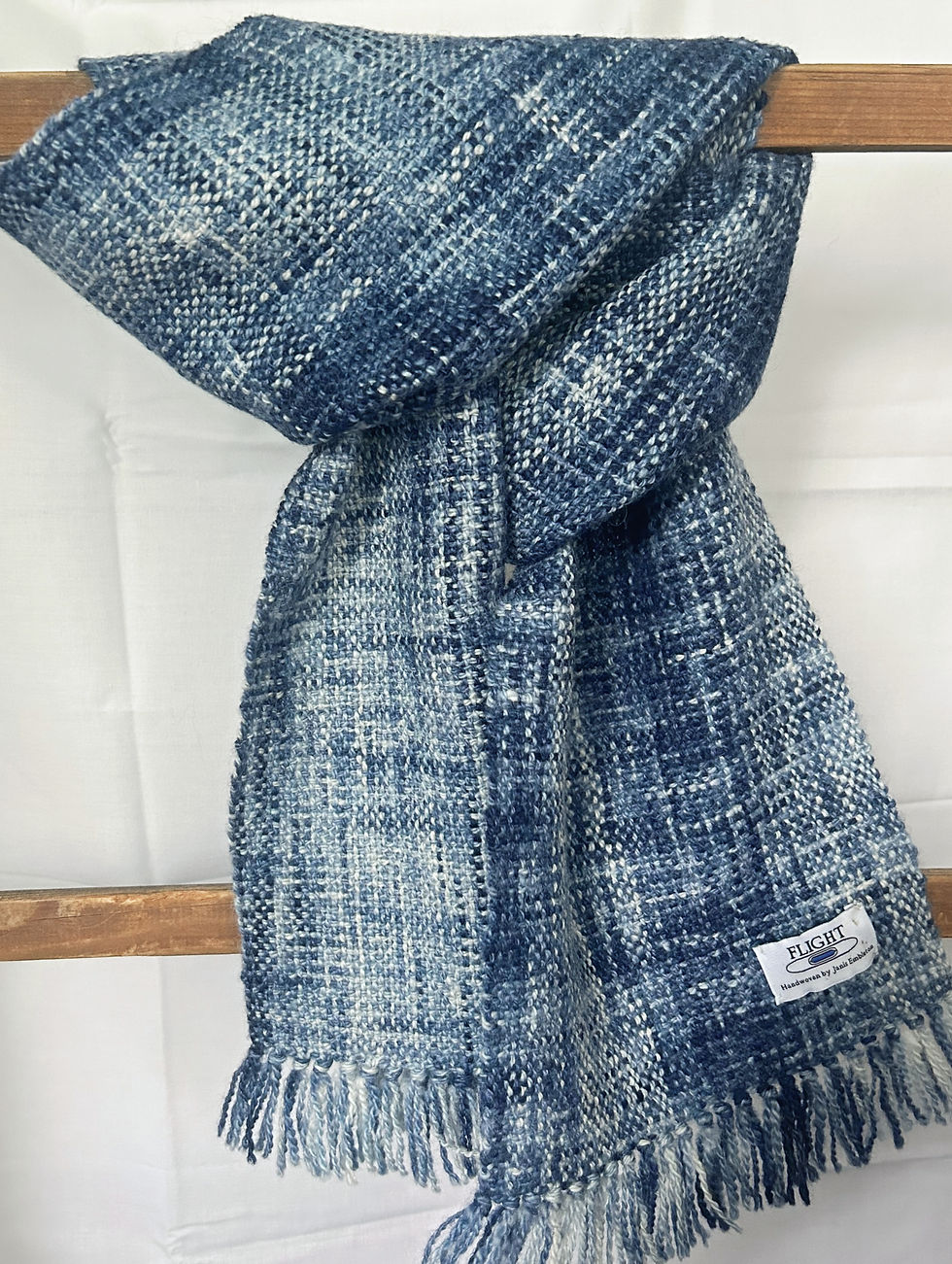Thumbnail: Blue & White alpaca scarf