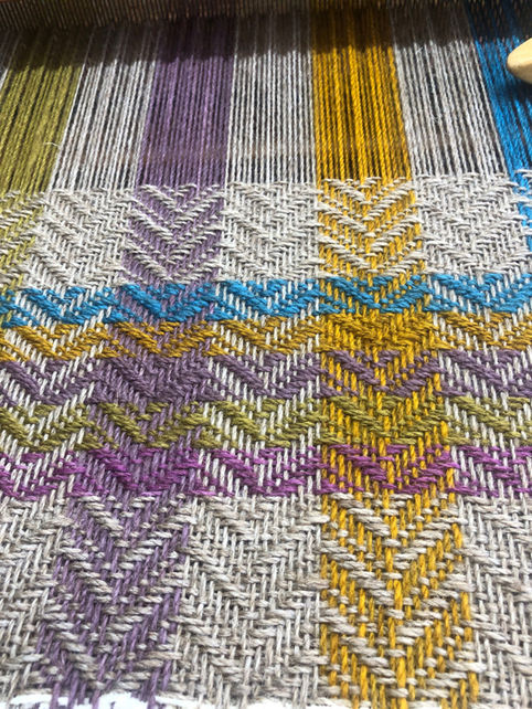 Herringbone detail.