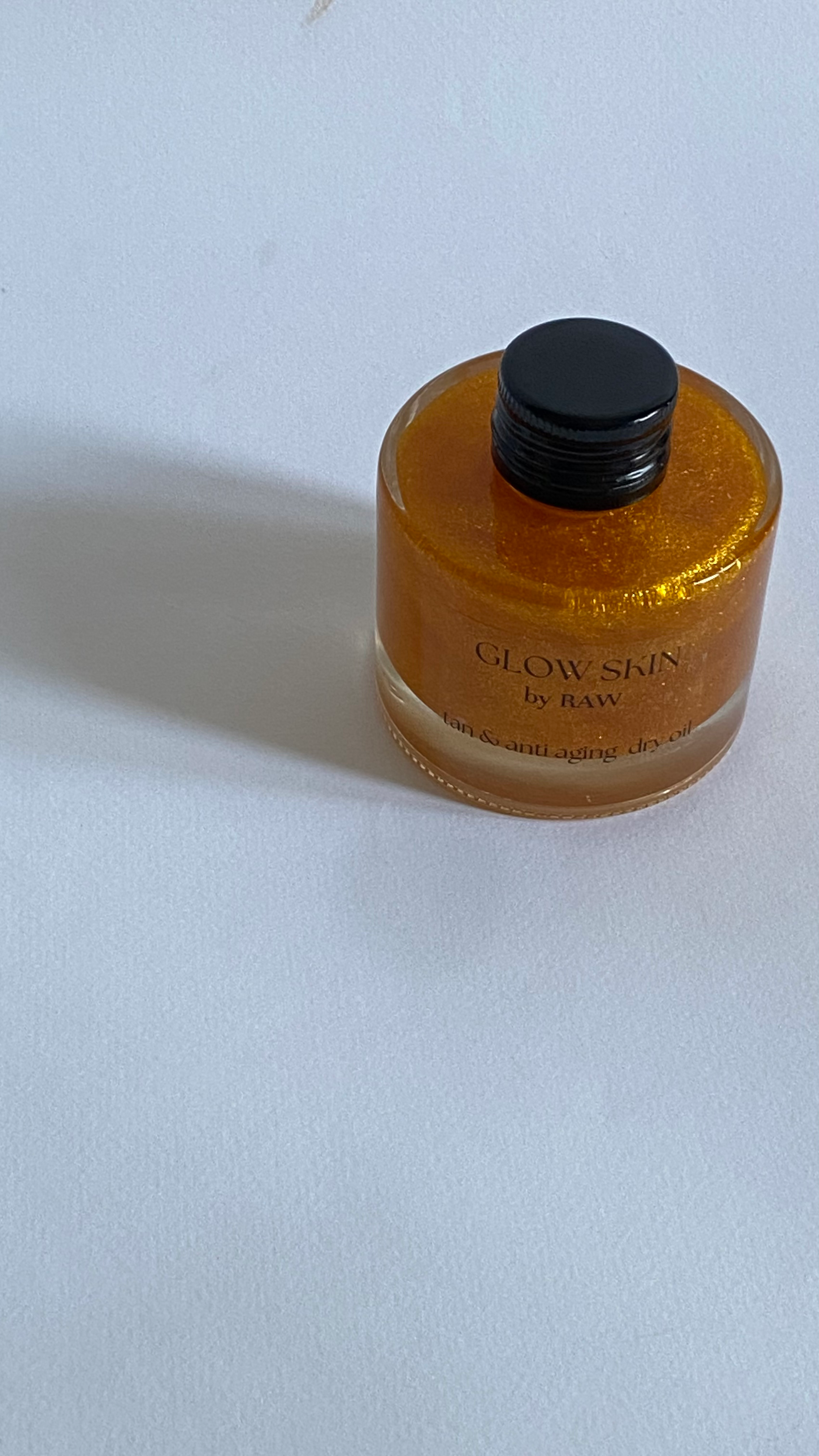 GLOW SKIN | tan + anti-aging oil