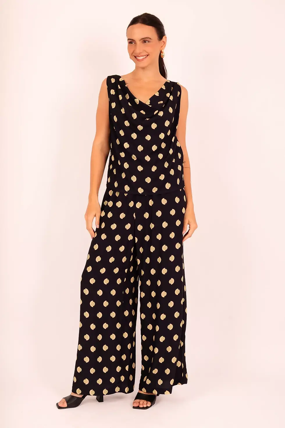 blusa-decote-estampada-dia-a-dia-692869dd8796b