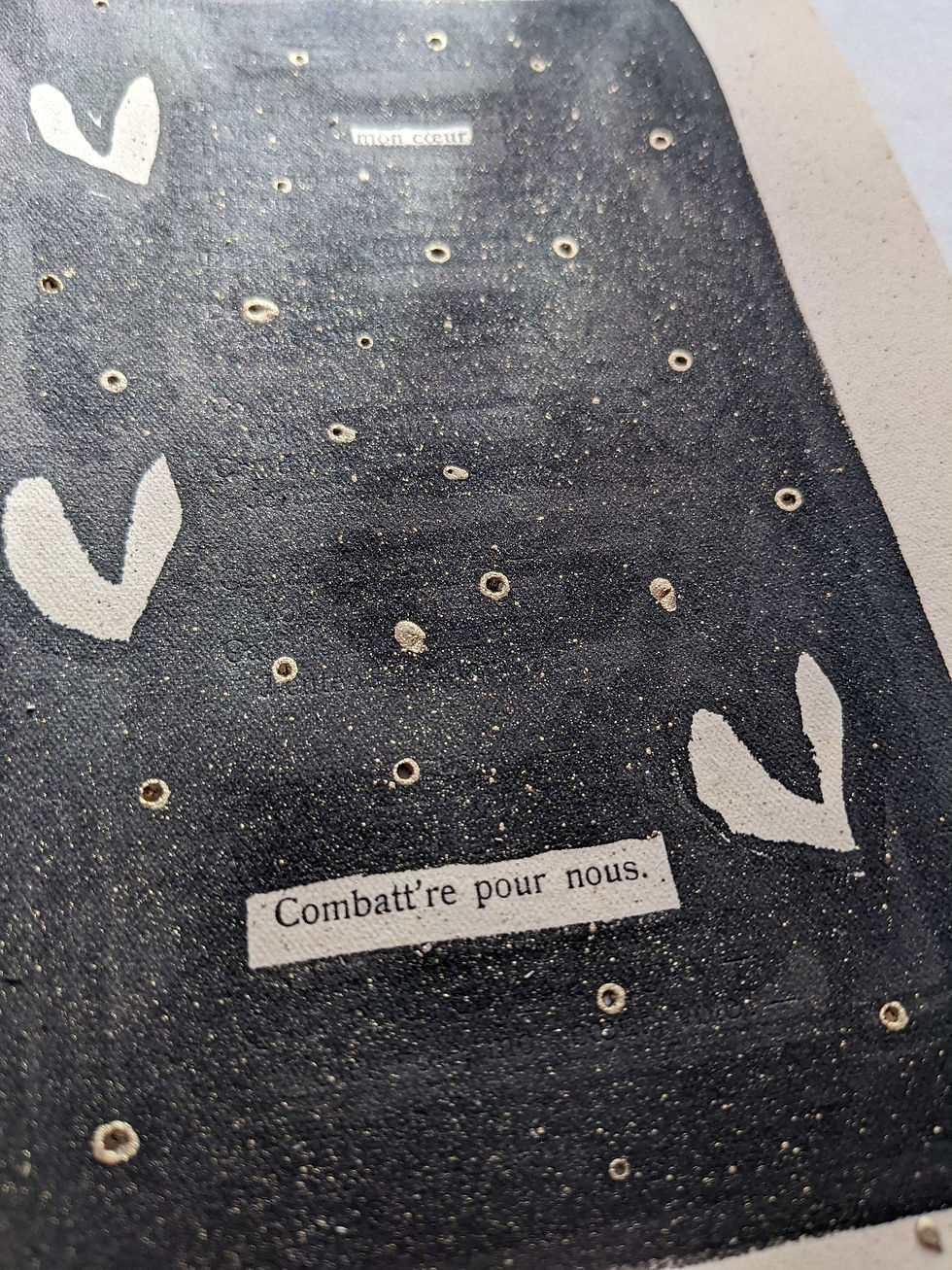 Thumbnail: Written in the Stars - ‘Mon coeur combatt’re pour nous’ met of zonder lijst