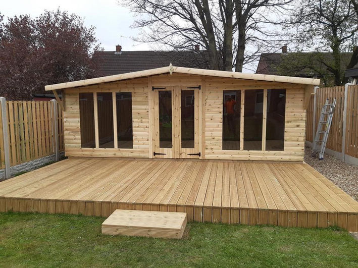 dgb apex summerhouse big .jpeg