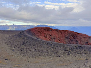 Volcan Osorno sendero al crater rojo, Chile