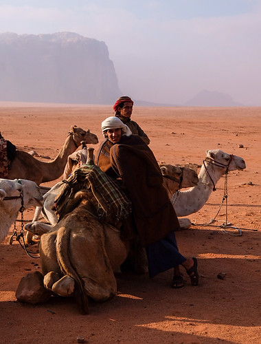 enjoy a trip in the desert of Wadi Rum with bedouins