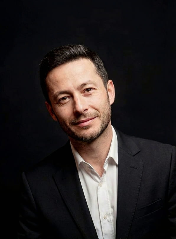 Yazarın fotoğrafı: Bekir Çelen