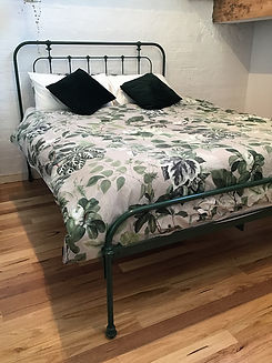 Empire Beds. Australian Made beds. New Hampshire Cast Iron Bed. Cast Bed. Childrens's Beds. Wrought Iron Beds. Cast Bed reproduction. Cast Iron Beds frames