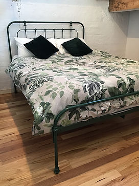 New Hampshire Cast Iron Beds