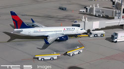 Delta Airlines 737-700