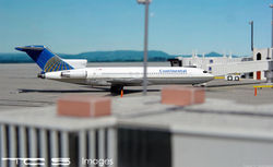 Continental Airlines 727-264F