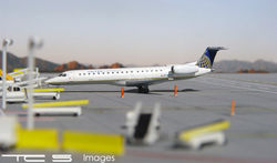 United Express ERJ-145