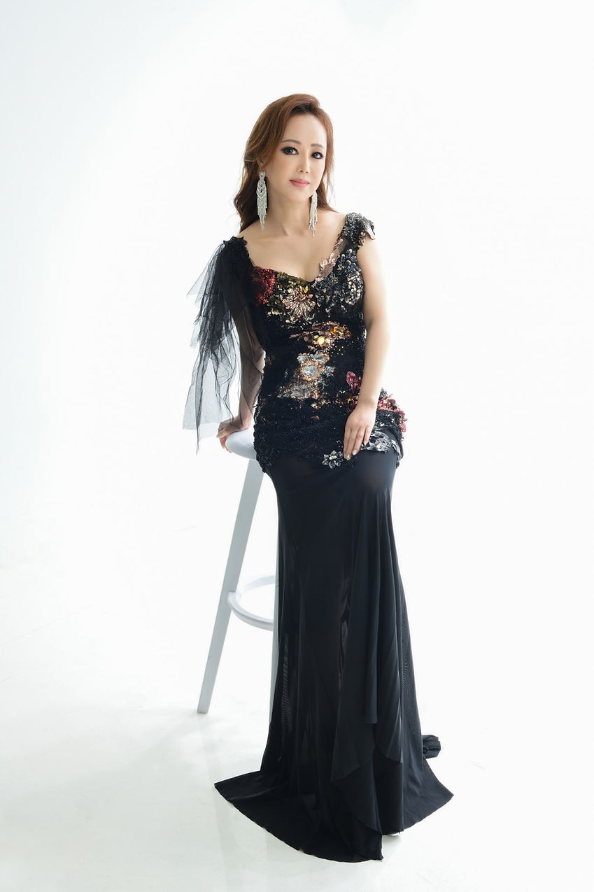 SK gown2.jpeg