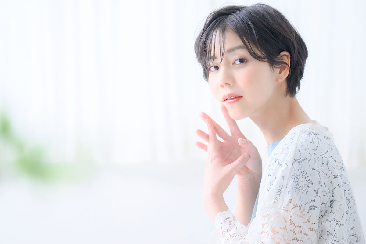 ショートカットの女性