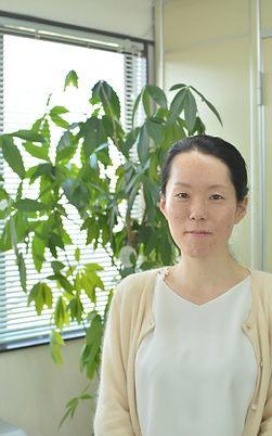 事務 小川 裕美