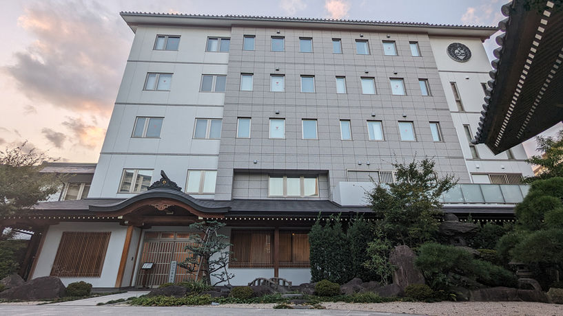 参拝会館