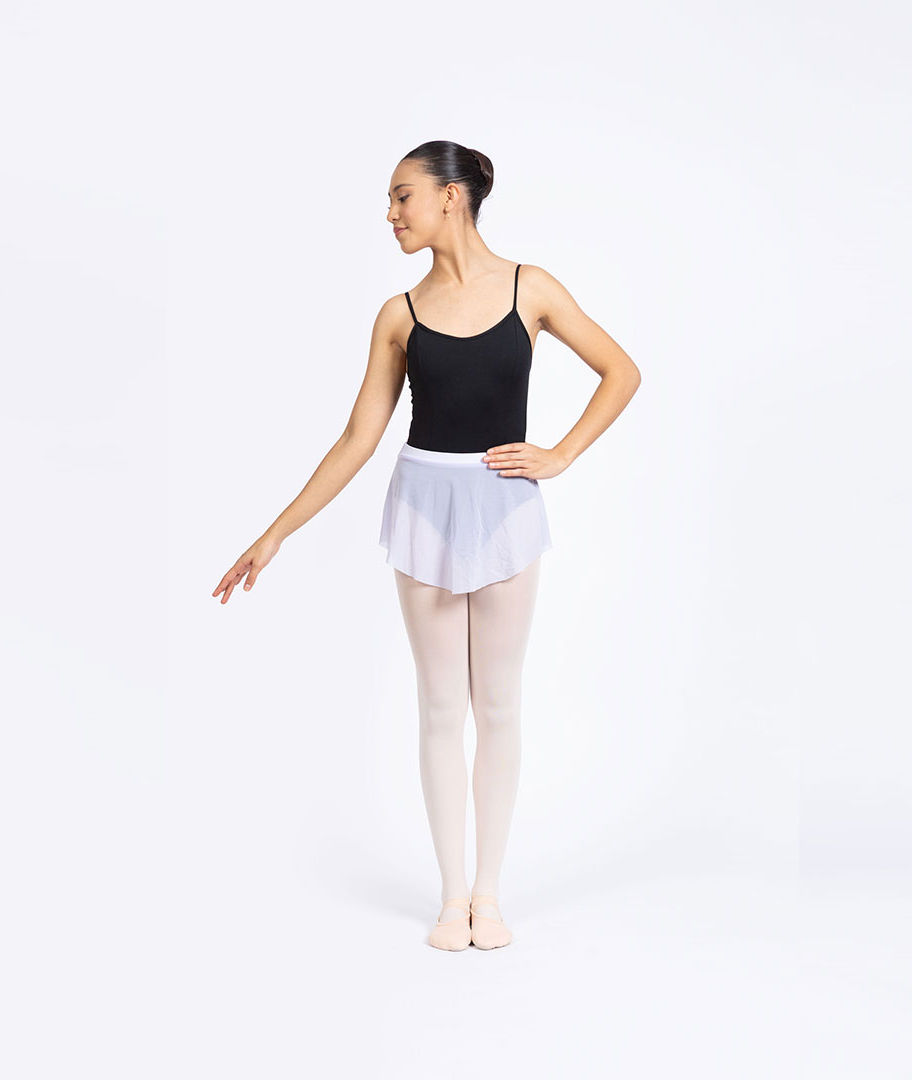 Falda de mesh marca Pirouette con transparencia elegante para ballet.