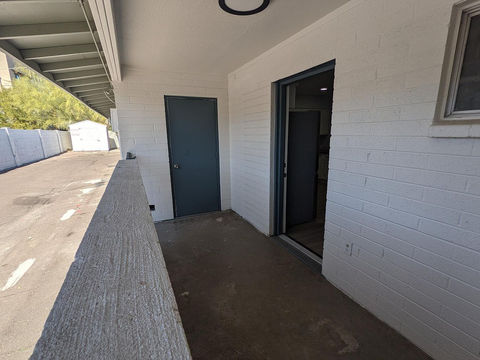Balcony or patio at Rossmore Apartments.