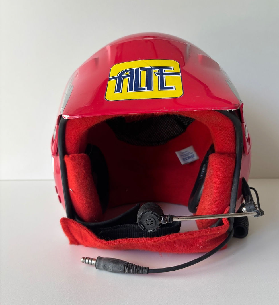 Miniature : Set : Helmet race + Suit race used co driver - Team Nissan - Rally-Raid