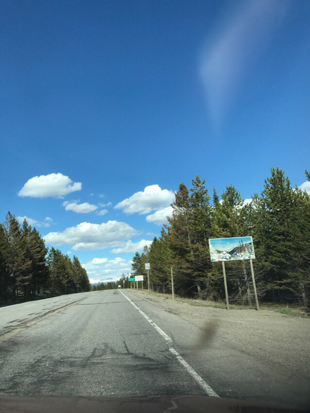 Montana State Line image