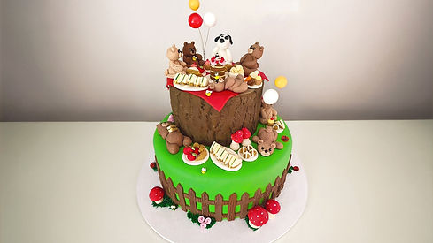 Zee's Cakes C9_2293x1720_edited.jpg