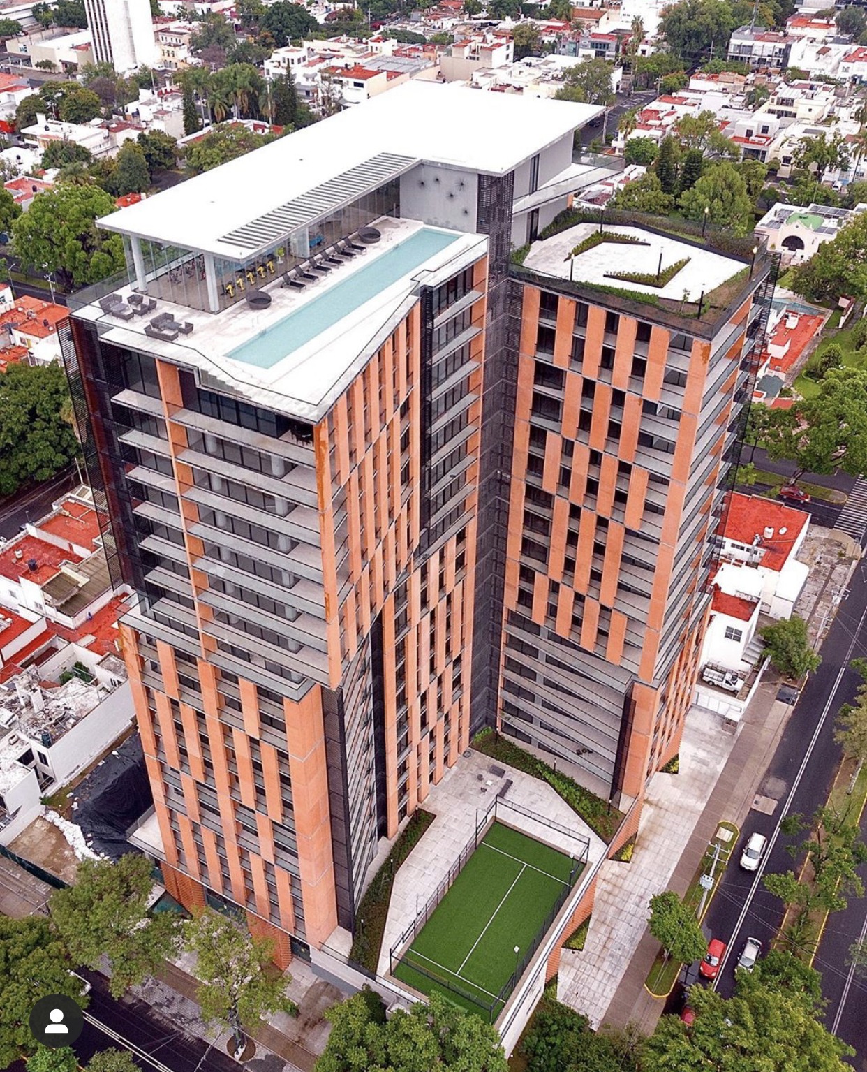 Hidalgo Residences