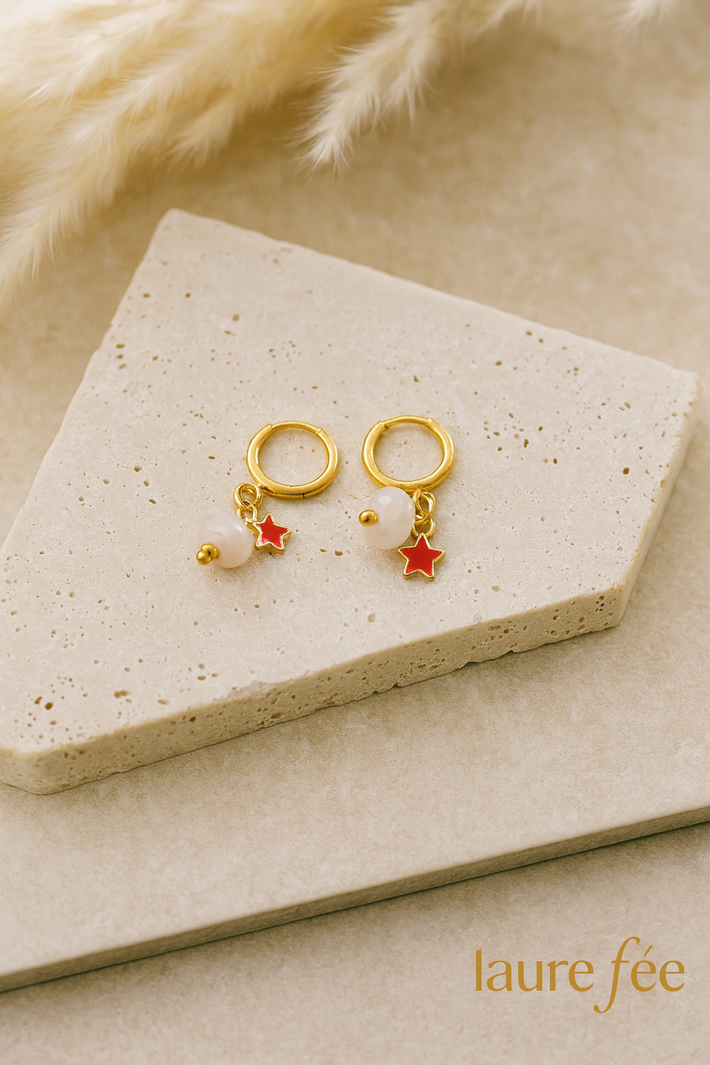 ✨ Boucles d’oreilles étoile & pierre naturelle quartz