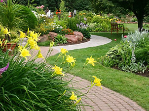Landscaping-tranquil-walkway.jpg