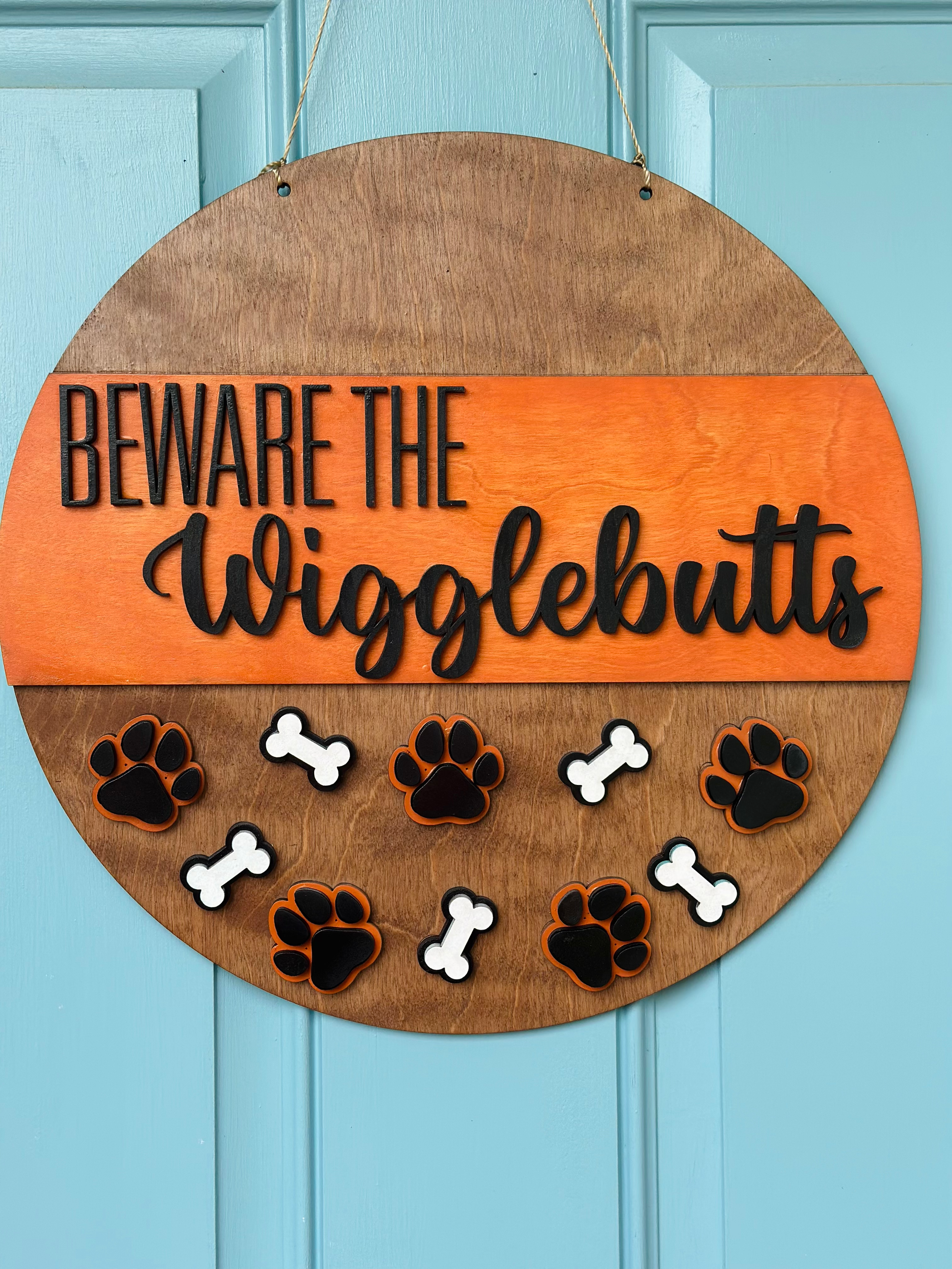 Wigglebutt Warning