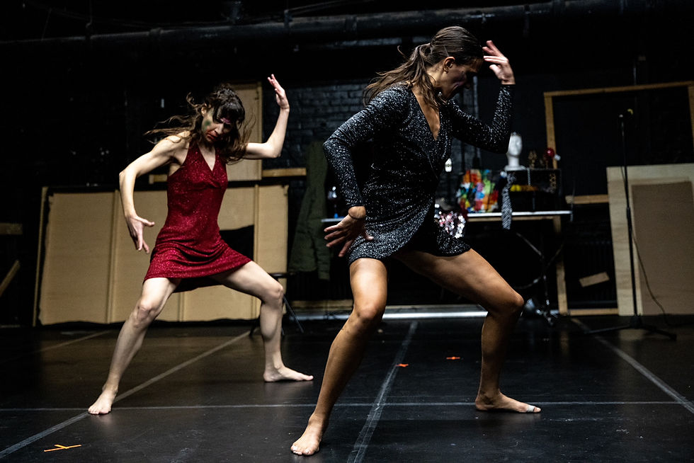 Lisa Fagan, left, and Lena Engelstein in Deepe Darknesse. Photo by Maria Baranova