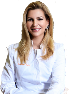 Dra Virginia Benitez Roig a sus medico estéticos Marbella Espana