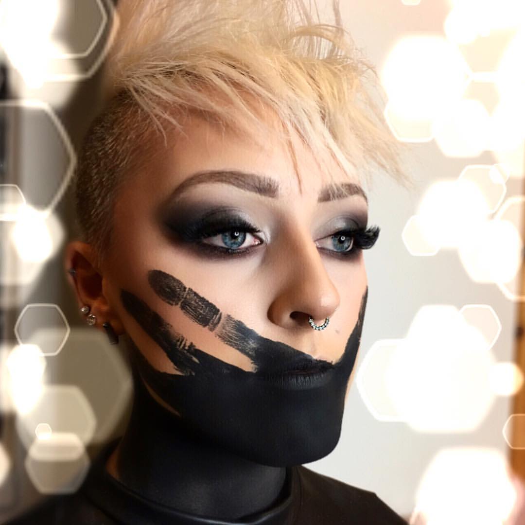 16403074_1351749664845762_42526112978972