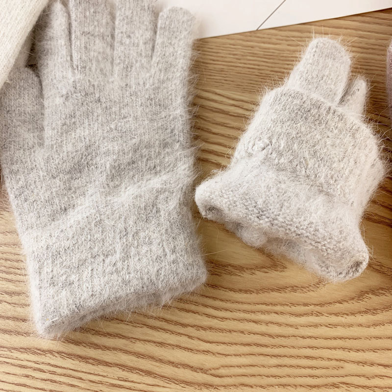 Thumbnail: Cute Plush Gloves 