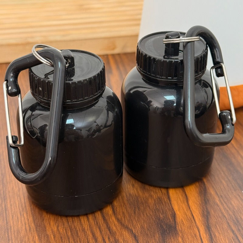 Thumbnail: Portable Protein Powder Dispenser