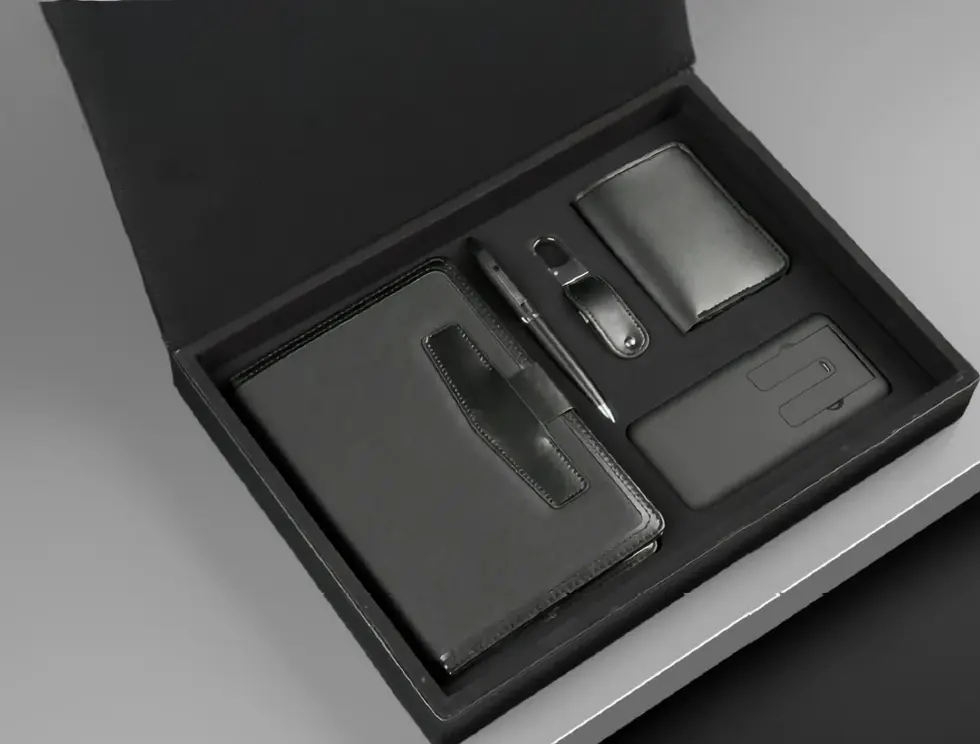 Thumbnail: VIP-C-2 -- Elegant VIP Set