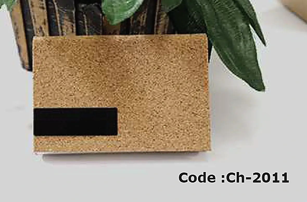 CH-2011 -- ECO-Friendly Card Holder