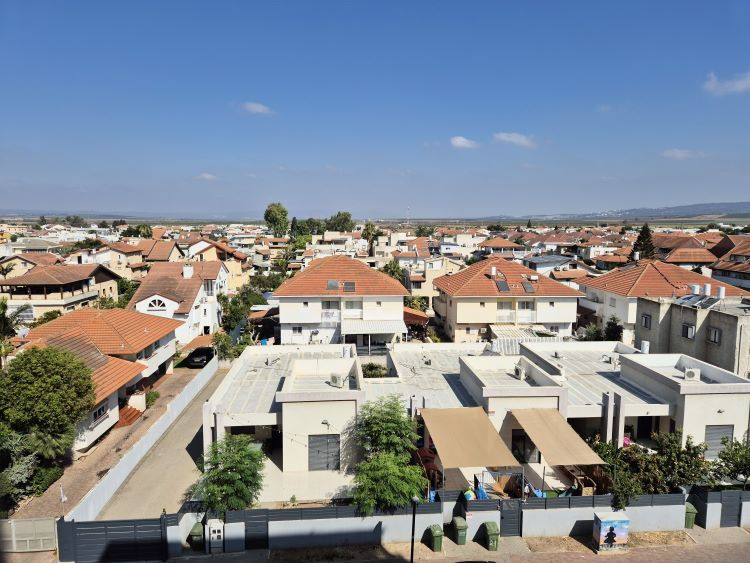 דירת 5 חדרים למכירה בעפולה-שכ' מערבית