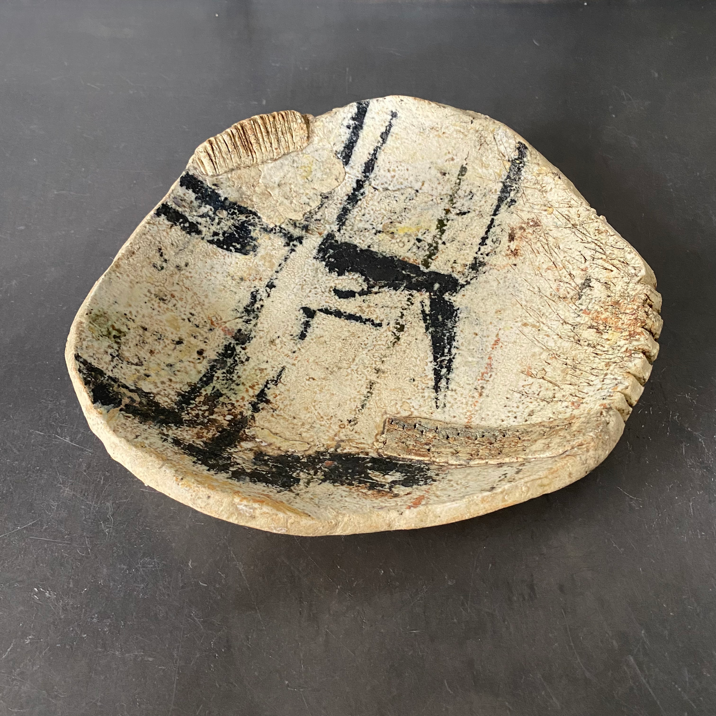 中皿_金 憲鎬_KIM HONO