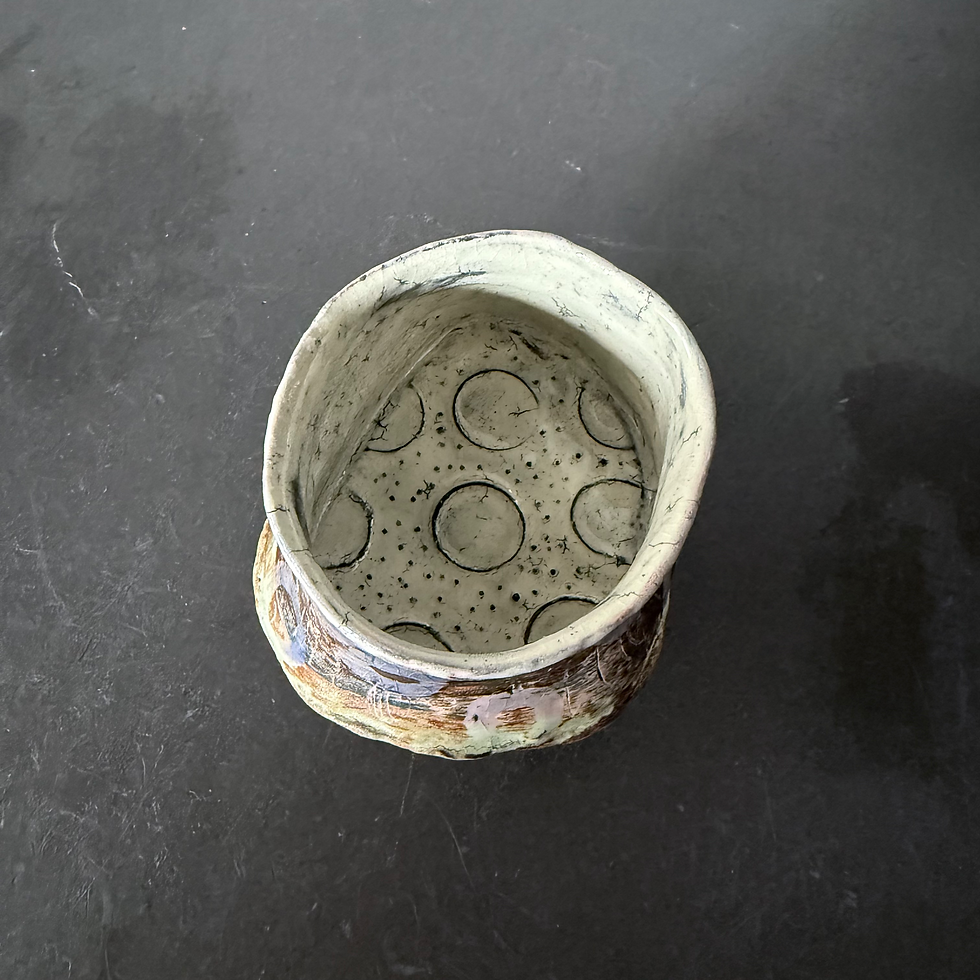 サムネイル： 磁器足カップ_大川和宏