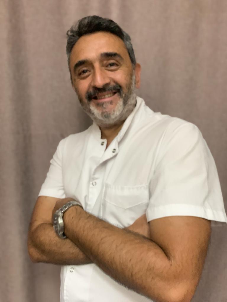 Doctor Luis pavon medico clinico